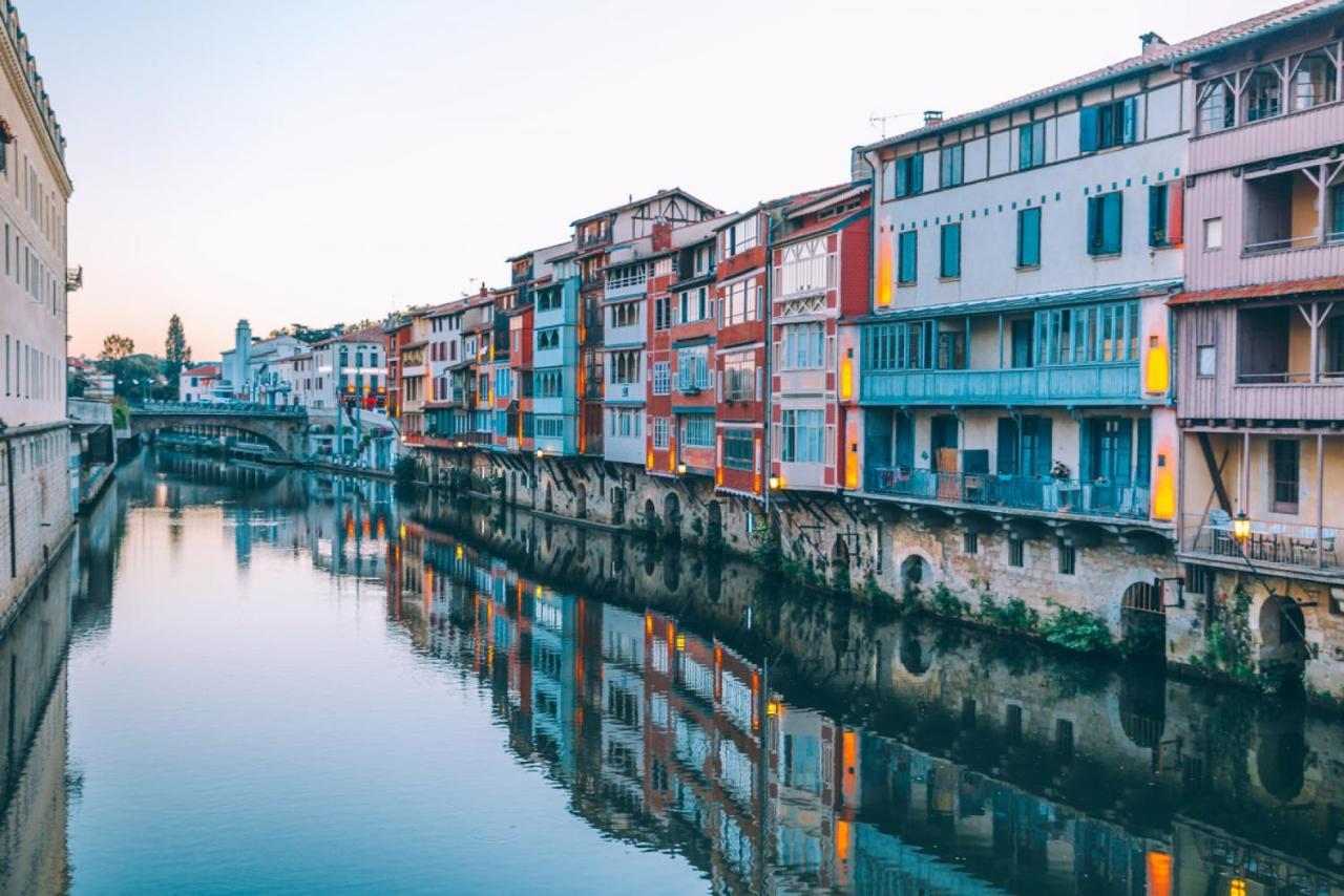 La Parenthese Occitane Apartment Castres  Bagian luar foto